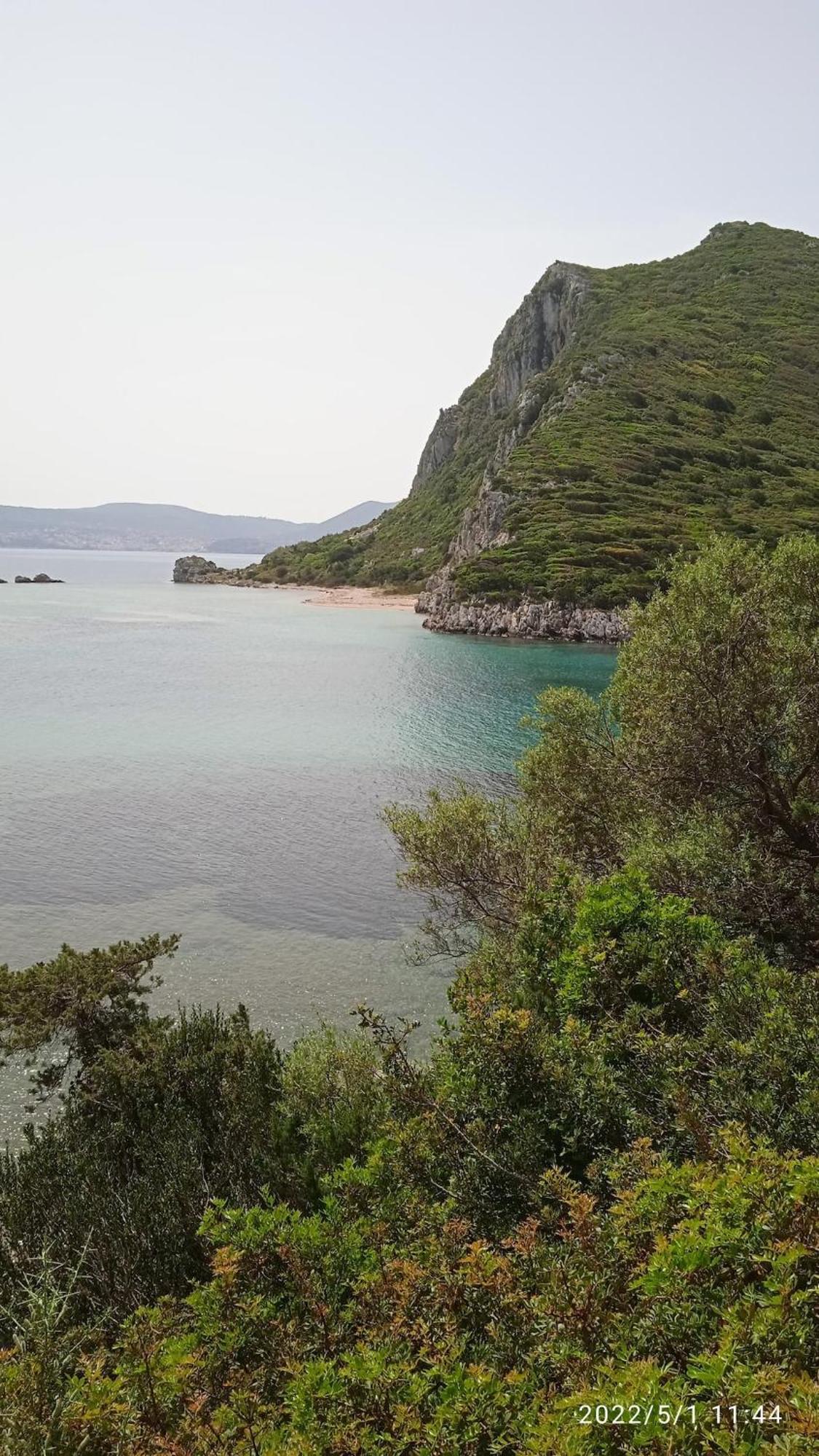Meliterra Villa Gialova Bagian luar foto