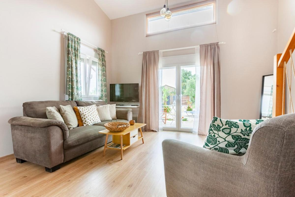 Meliterra Villa Gialova Bagian luar foto